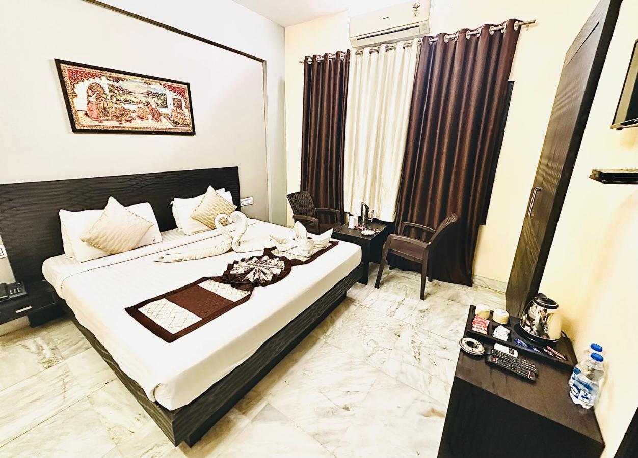 Hotel Ace Plaza Udaipur Exterior foto